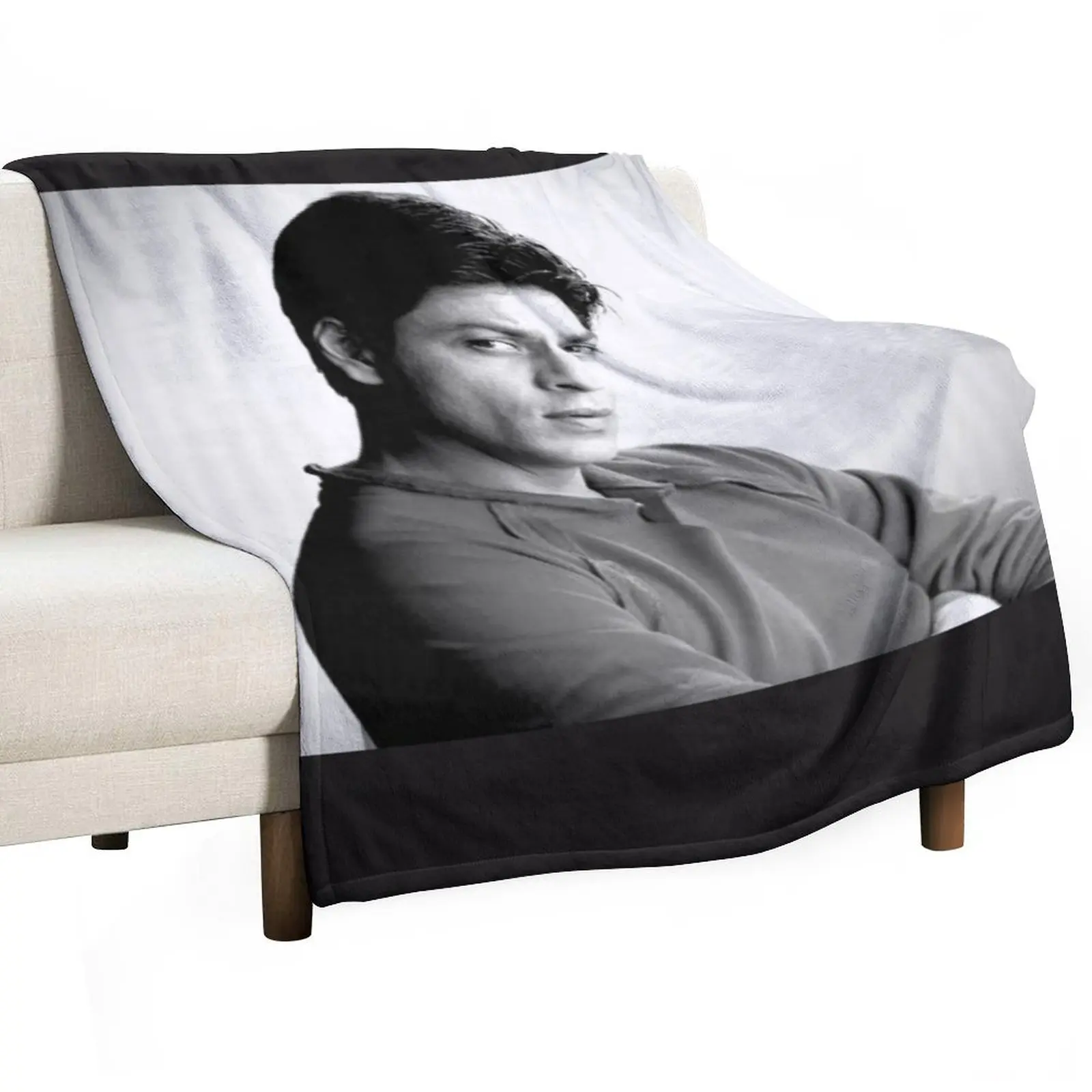 

Shah Rukh Khan Throw Blanket Fashion Sofas Flannel Fabric Plush Quilt Blankets