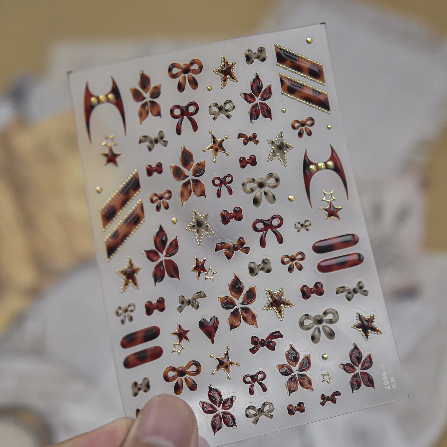Autumn Gothic Retro 5D Nail Stickers Tortoiseshell Amber Bowknot Flower Star Bat Devil Horn Long Strip Gold Dot Rivet Decals