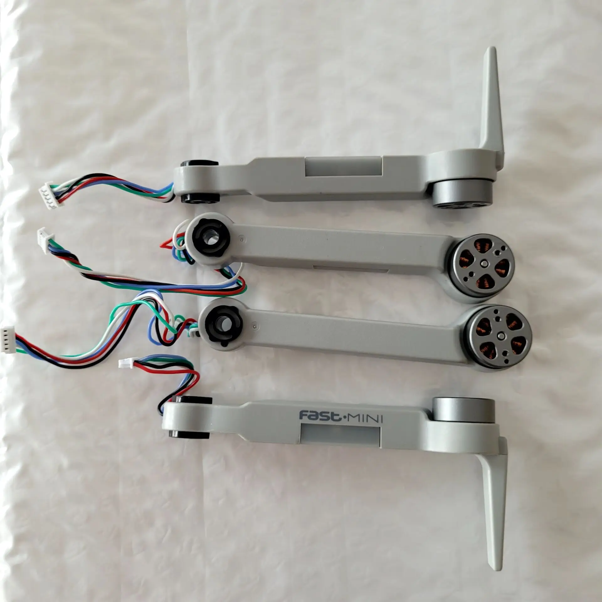 

Fast.Mini Drone 4DRC F8 RC Quadcopter Motor Arm Kit Spare Part 4D-F8 Front Rear Arm Set Accessory