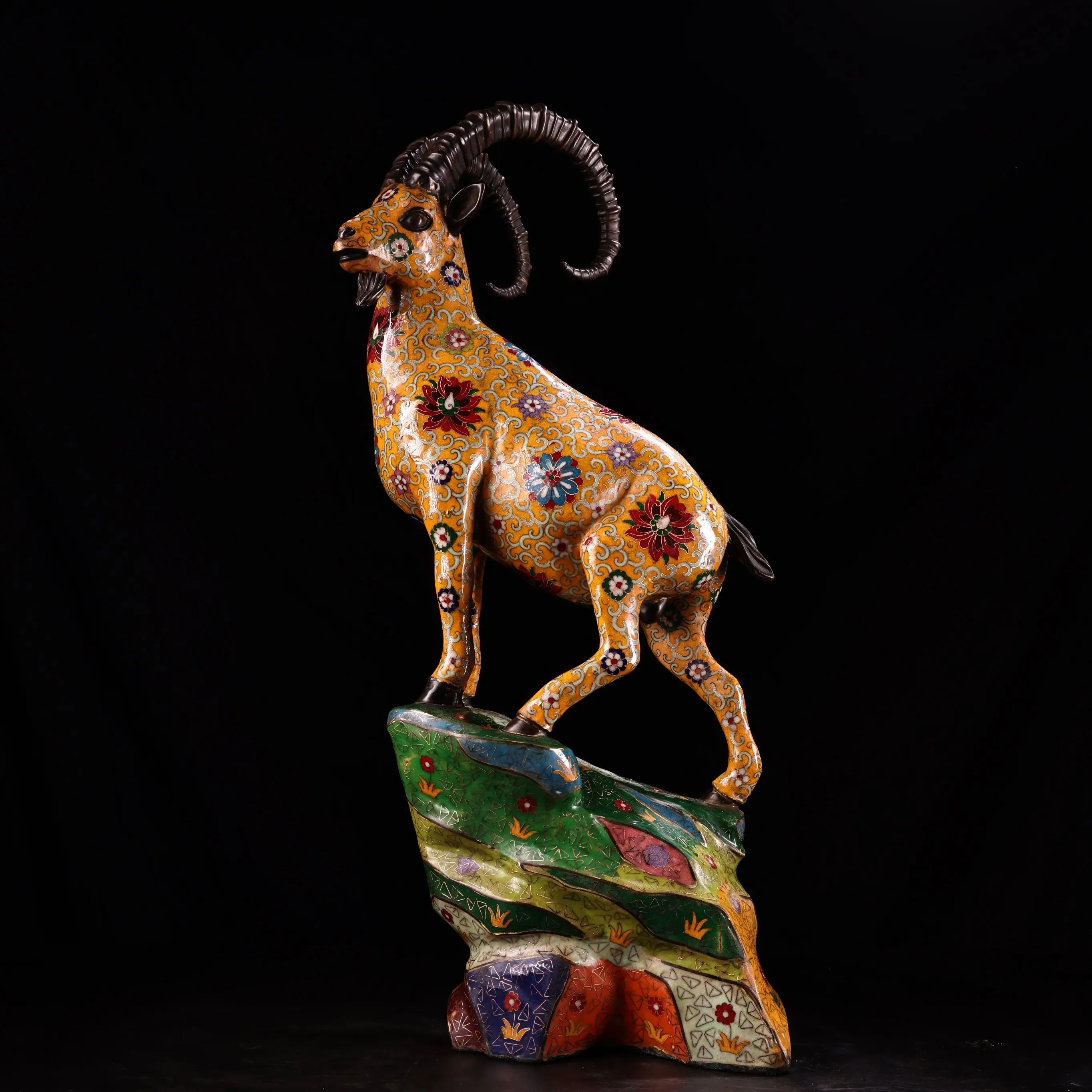 

27-дюймовая коллекция тибетского храма, старая бронза, перегородчатая эмаль, статуя козла с колокольчиком, украшения для богатства, городской дом, экзорцизм