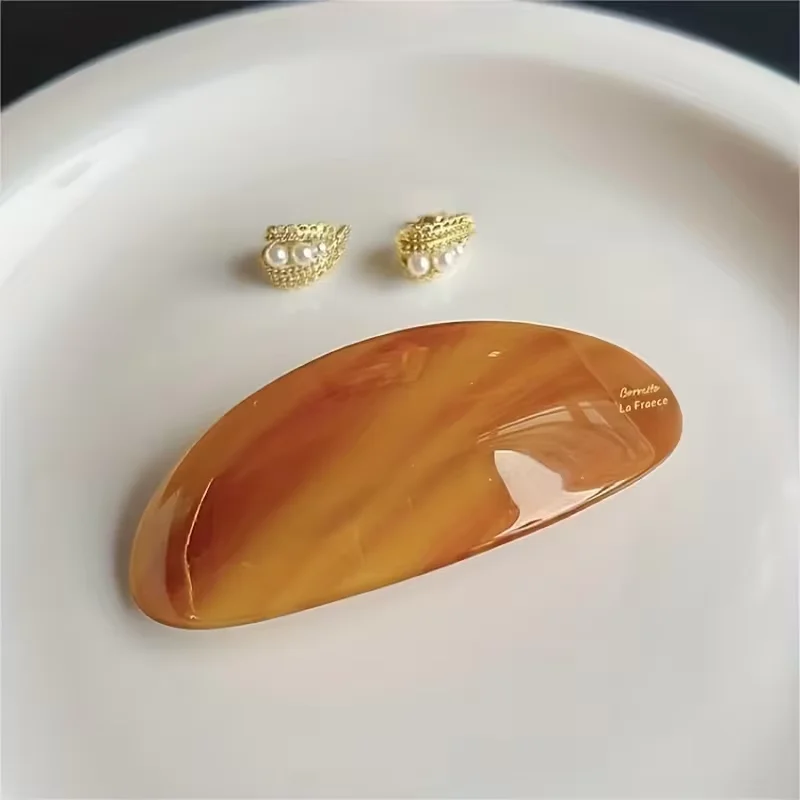 Retro und Elegante Haarspangen - Retro-Haarspangen für niedrigen Pferdeschwanz, oval geformt, geeignet für lässige Anlässe oder formelle Frisuren – Detail 7