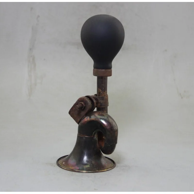 Copper Statue Antique and miscellaneous manufacturers wholesale collection of antique crafts horn ornaments