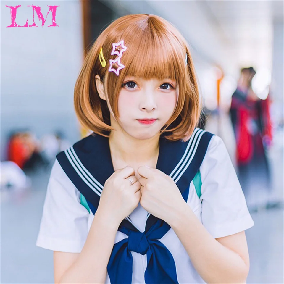 Синтетический парик LM Короткий платиновый блондин Ombre Волнистый парик Темные корни с челкой для женщин Длина плеч Естественный вид Ежедневное использование