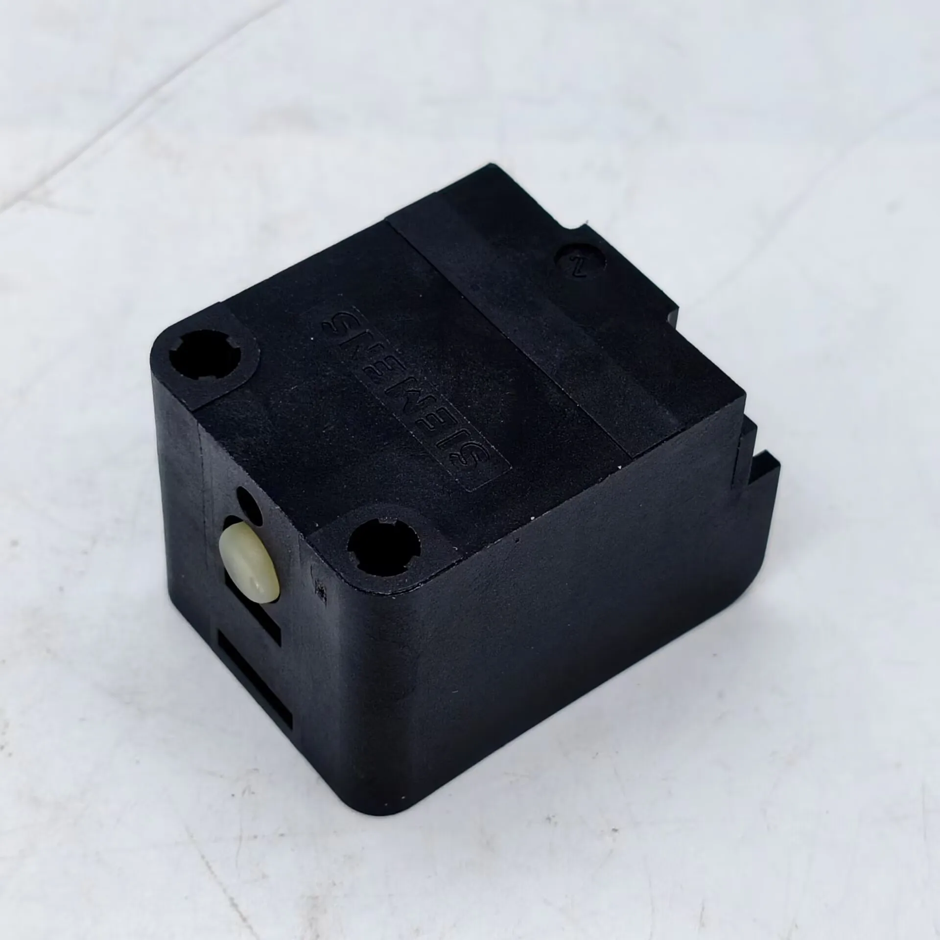 

Original 3SE3 000-1A High-quality Travel Switch