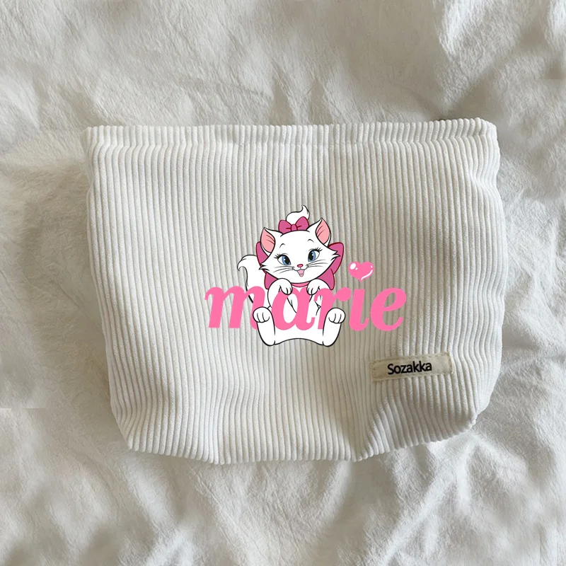 Kawaii Disney Marie Cosmetic Bag New Popular Ins Cartoon Fashion Cosmetic Bag Travel Portable Cute Storage Toiletries Bag 2024