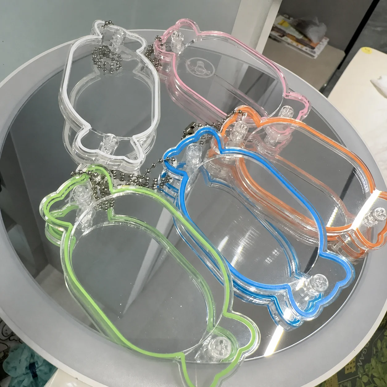 Candy Shape Acrylic Shaker Keychain Clear DIY Charm Pendant with Colored Edge Gift for Bag Keychain Jewelry Making image 4