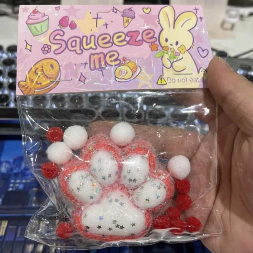 

Kneading Christmas Cat Paw Squeeze Toys Silicone Handmade Cartoon Cat Claw Toy Slow Rebound 3D Cat Paw Pinch Toy