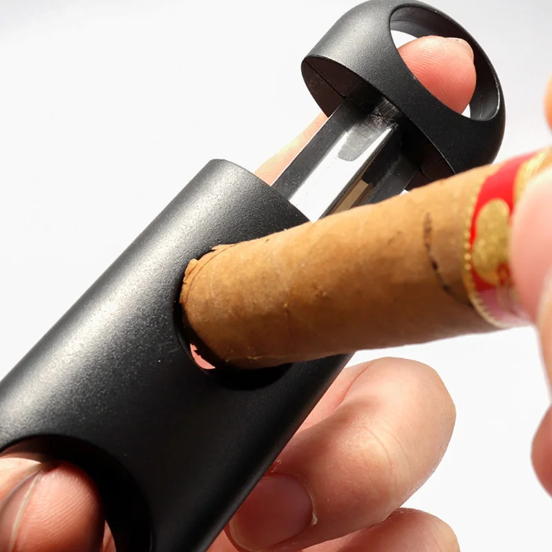 Cigar Set Classic Pocket Cigar Cutter V-shaped Cutting Sharp Stainless Steel Blade Guillotine Punch Cutter Cigar Accessories