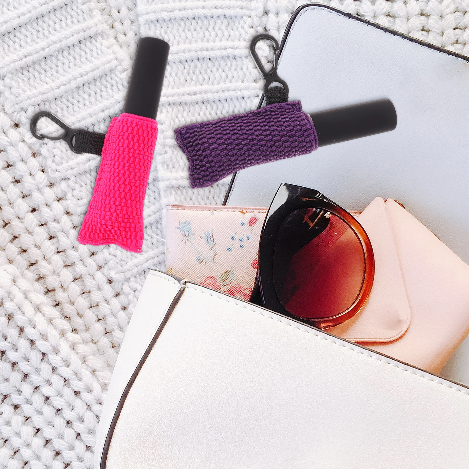 3 個のリップクリームホルダーキーホルダー軽量クリップオン保護口紅カバー便利なポータブルキャリアジムバッグベビーカー用