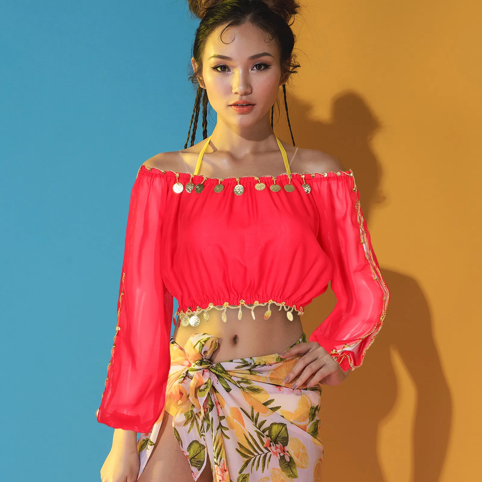 여성용 벨리댄스 상의, 스타일리시한 오프숄더 디자인, 가볍고 통기성 좋은 원단, 댄스 연습 및 무대 공연에 이상적