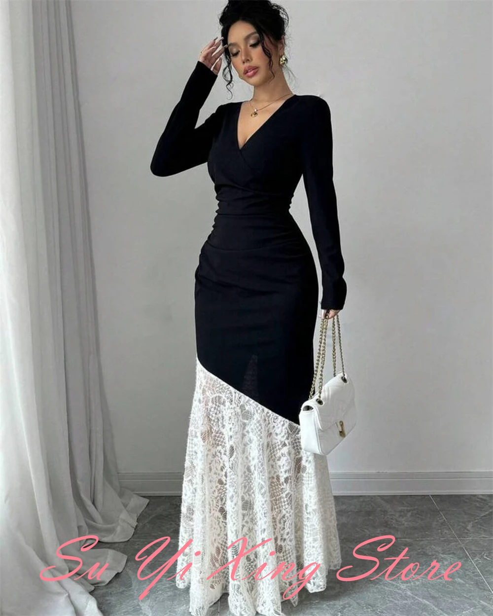 Customized  Temperament Lace Mermaid Evening Dress Delicate V-Neck Zipper Back Celebrity Gowns Fashion Long Sleeves Par