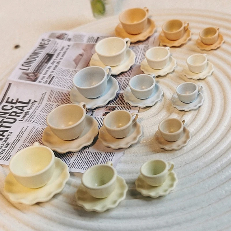 2-delige miniatuur dessert- en koffiekopmodelset, poppenhuisaccessoires, leuk fantasiespelcadeau voor kinderen