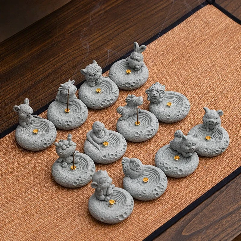 Twelve Zodiac Smoky Incense Holder Tea Pet Decor Item, Ceramic Incense Holder with Holding Base, Home and Office Desk Decoration
