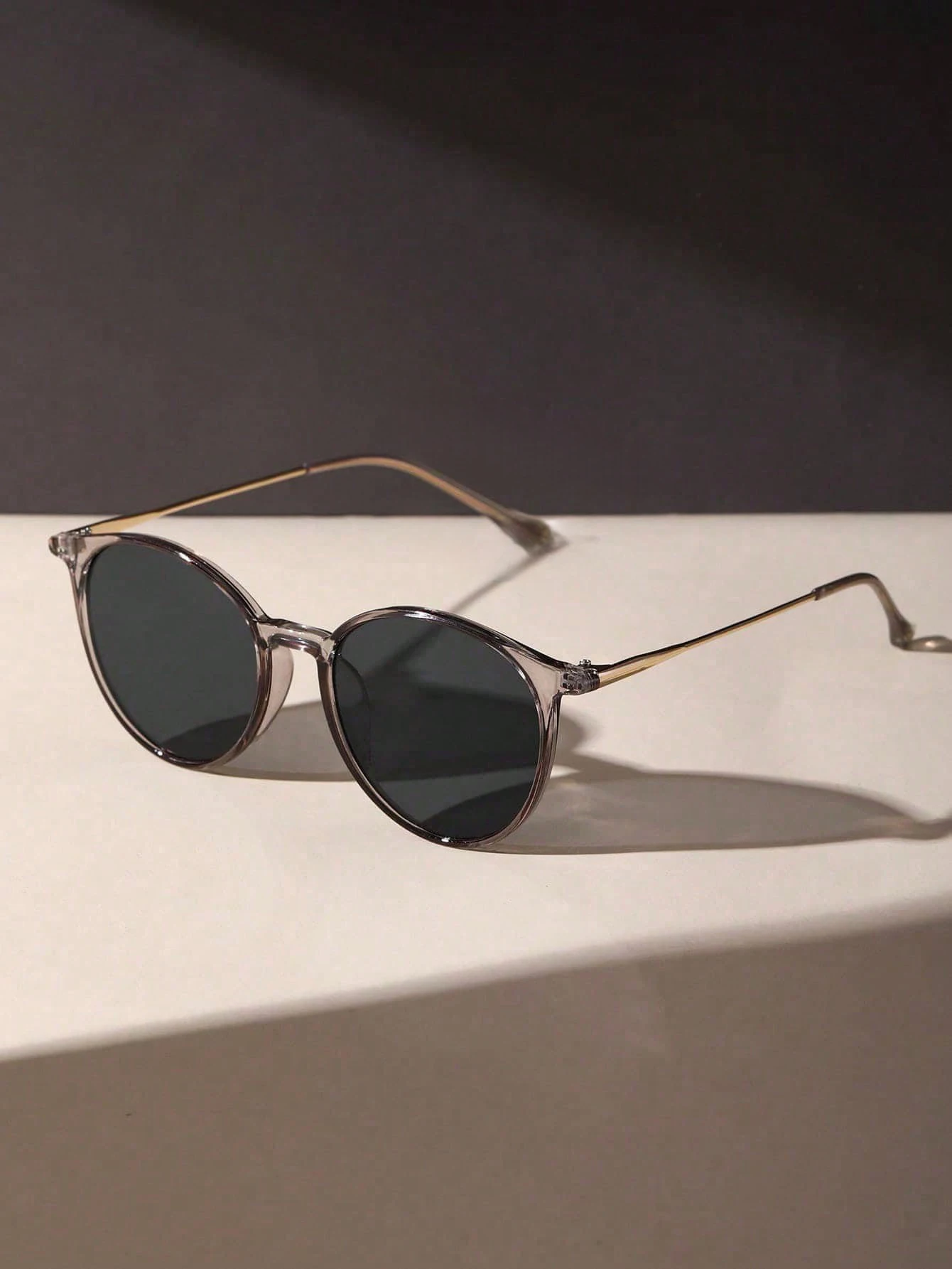 1PC Fashion Round Metal Women Sunglasses For Men Daily Life Shades Eyewear Accessories.Glasses view 5