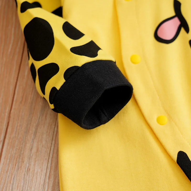 Spring And Autumn Boys And Girls Cute Cartoon Cow Print Cotton Comfortable Long Sleeve Baby Bodysuit