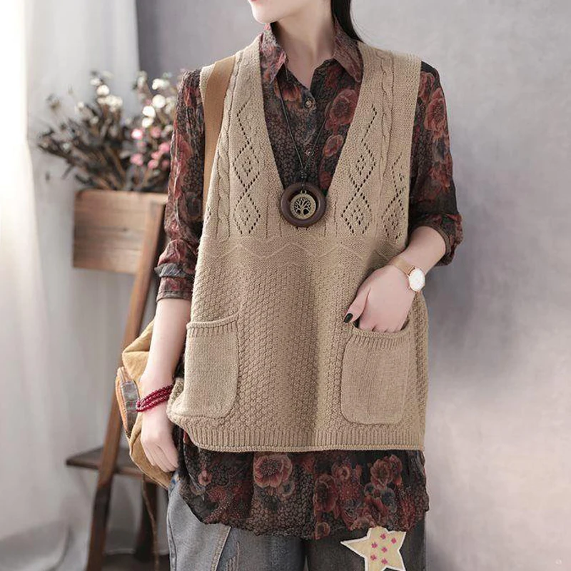 Women Vintage Hollow Pockets Sleeveless Outewear Knitted Sweater Vest Spring Autumn Casual Solid V Neck Loose Pullover Waistcoat