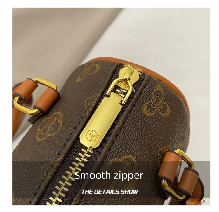 Neue Boston Pillow Bag für Damen, klassischer Stil, florale Einzelschulter-Handtasche für Senioren, weiches Leder, kleine quadratische Tasche für den täglichen Gebrauch. – Detail 5