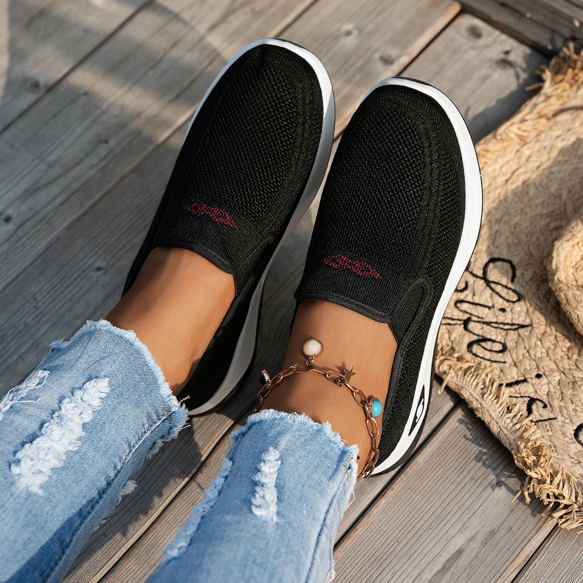 Zapatos deportivos informales para mujer, zapatillas ligeras transpirables, zapatos planos para correr al aire libre, zapatos vulcanizados para mujer