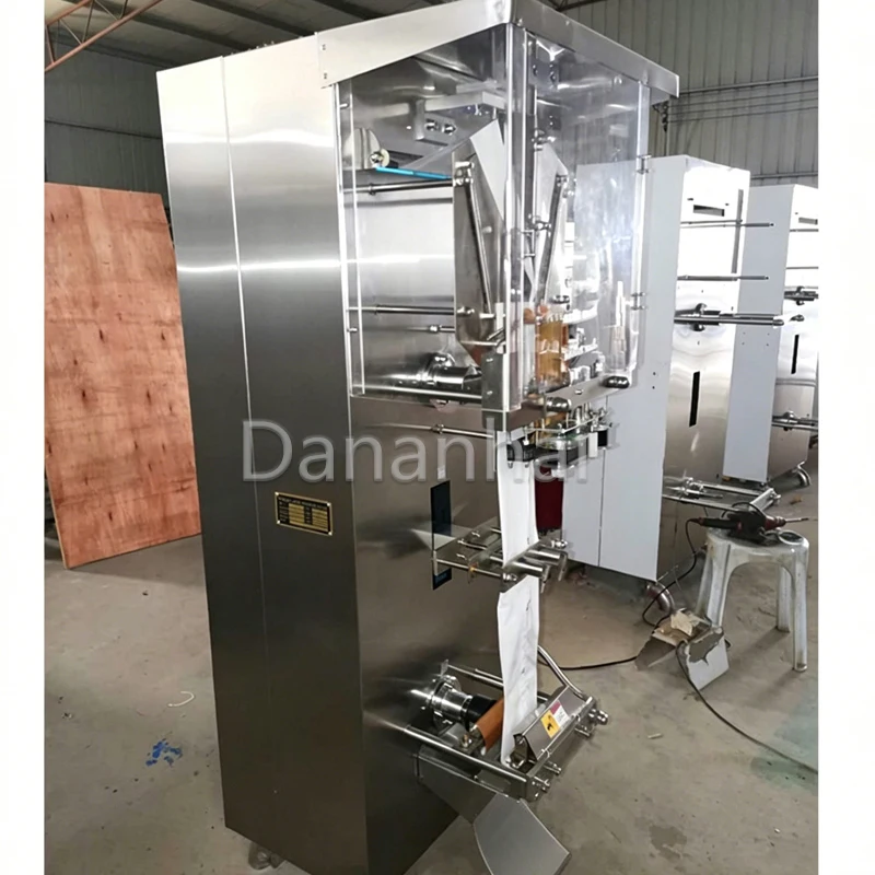 

Food Beverage Liquid Quantitative Packaging Machine Soybean Milk And Mature Vinegar Bagging Filling Equipment for Business