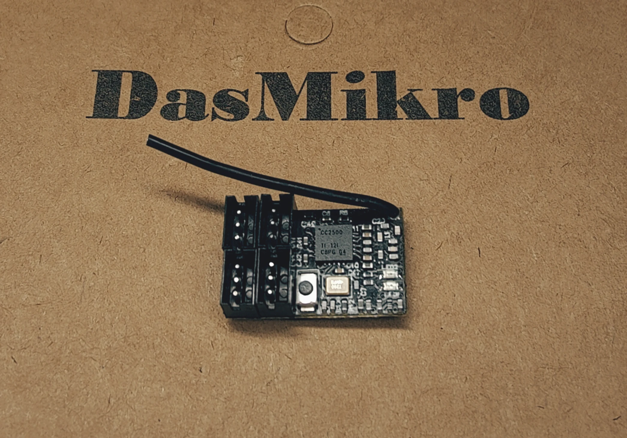 DASMIKRO FUTABA T-FHSS SR NANO 4CH RECEIVER DSK-335B