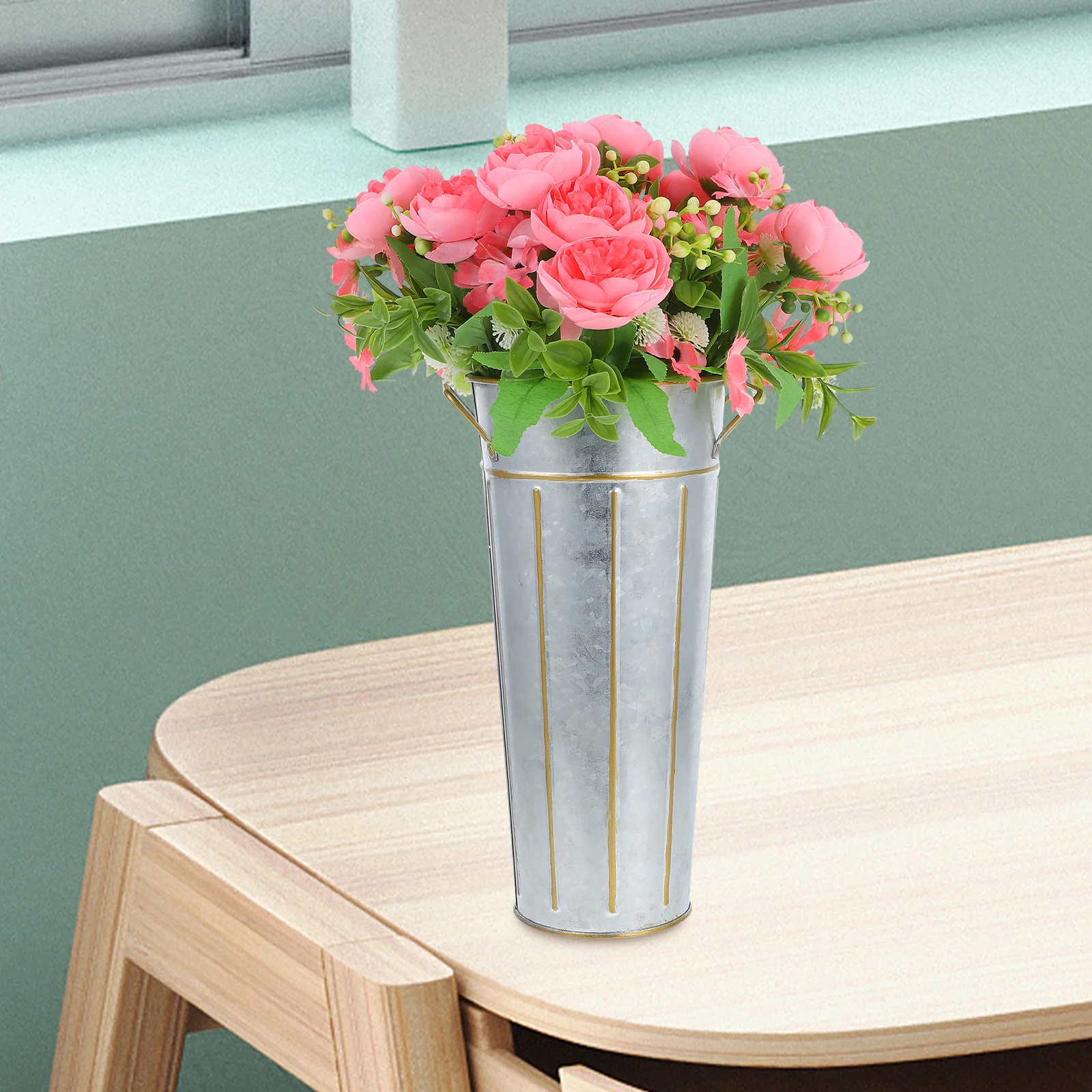 

Iron Flower Arrangement Vintage Vase Waterproof Rustic Metal Bucket Farmhouse Decor Table Artificial Flowers Centerpiece