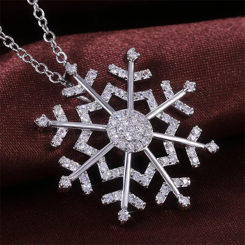 New Snowflake Necklace Earrings Shiny Zircon Winter Accessories Christmas Gift Fashion Jewelry  Temperament First