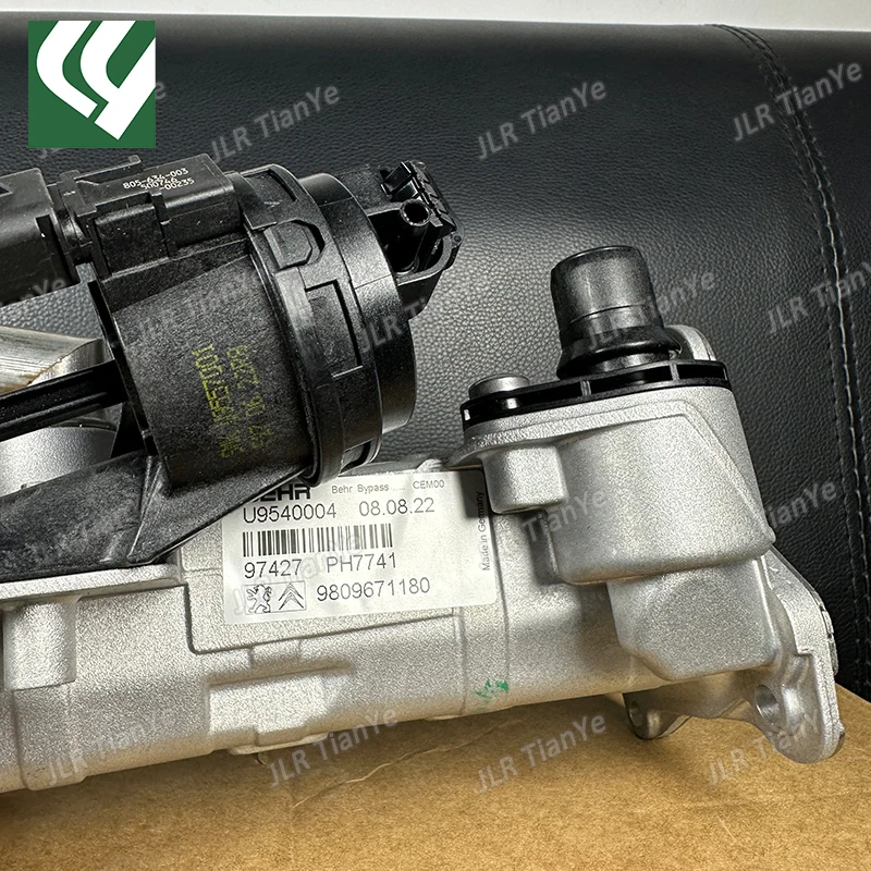 مناسبة ل 2.2 ديزل لاند روفر RR إيفوك فريلاندر 2 EGR صمام إعادة تدوير غاز العادم LR057662 LR022354 C2S52516