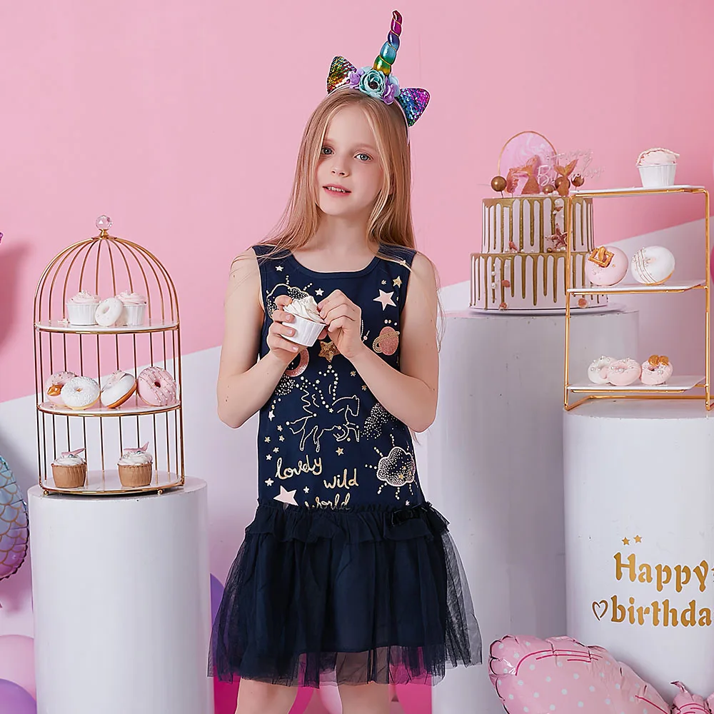 DXTON Sukienka bez rękawów dla dziewczynek Letnia sukienka dla dzieci z jednorożcem Gwiazda List Print Sukienka dla dzieci Bawełniana siateczka Patchwork Odzież dla dziewczynek — zdjęcie 3
