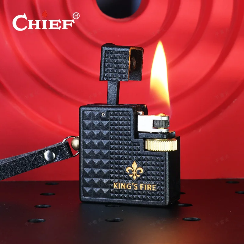 CHIEF New 720 Small Square Brick 2nd Generation Oil Lighter Paris Stud Silver Creative Wheel Side-Slide Compact