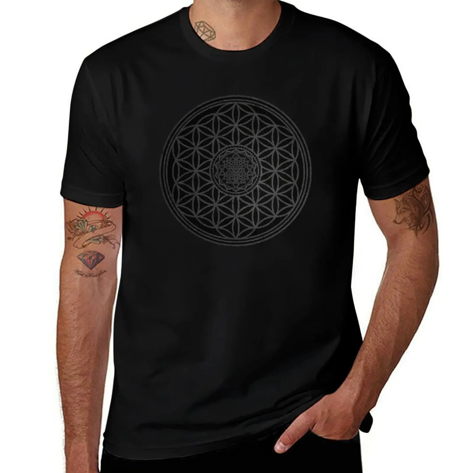 Dark Sacred Unity - T-shirt à col rond grande taille avec motif de géométrie sacrée