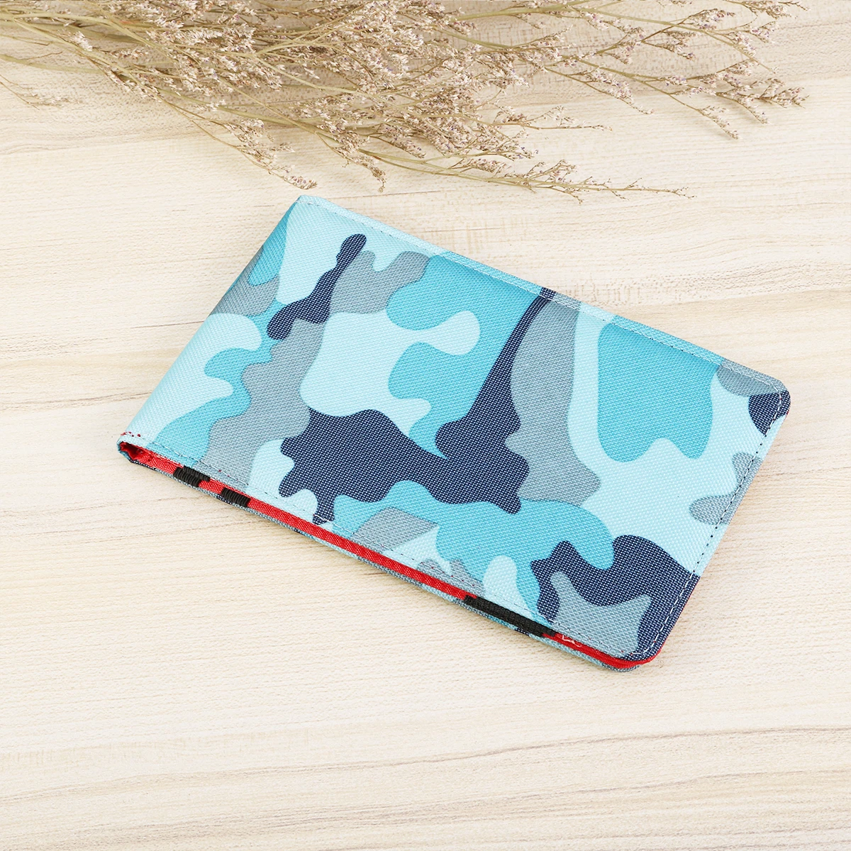 

Golf Scorecard Keeper PU Score Book Holder for Scoring Tracking Pocketbook Promotional Gift Compatible with Most