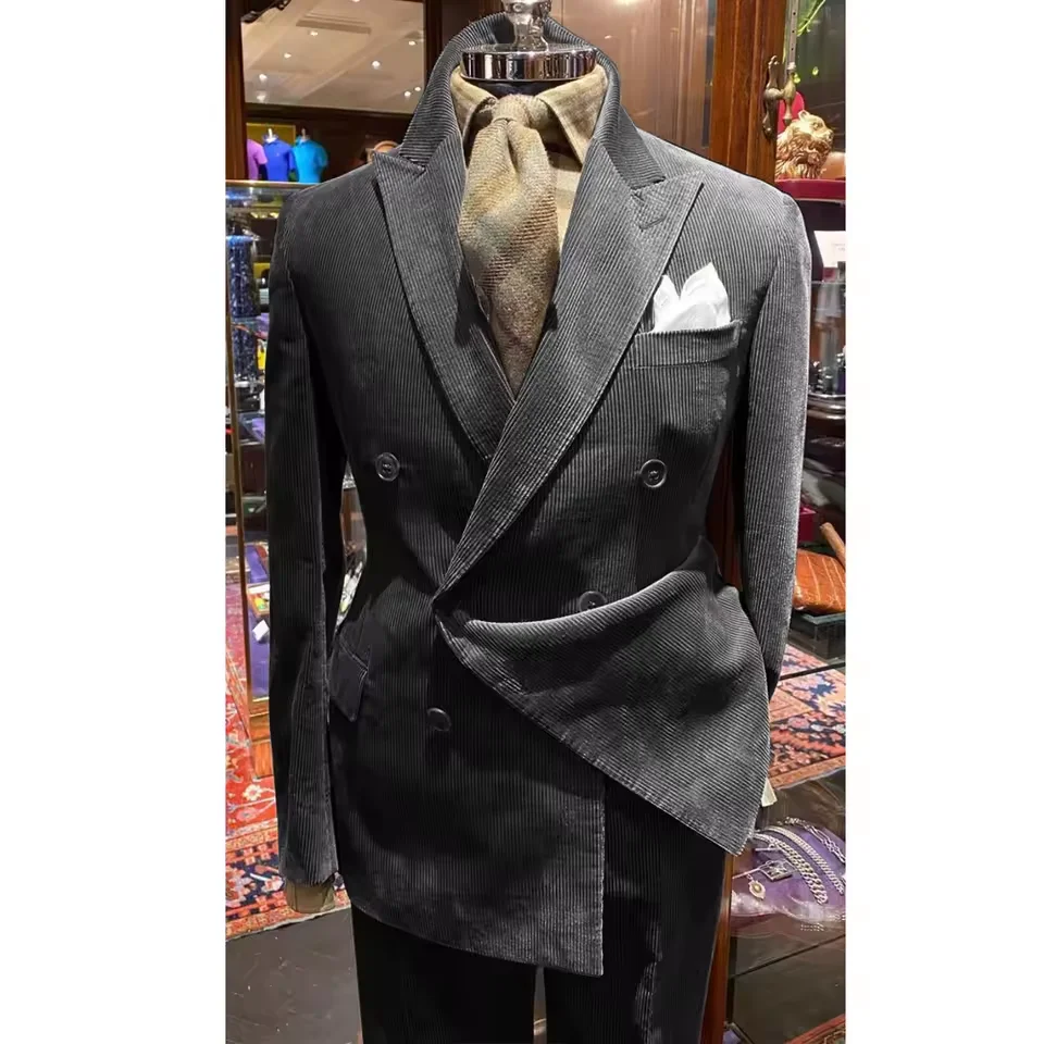 جديد الرجال سروال قصير العشب الأخضر دعوى قطعتين بلون الأعمال رداء غير رسمية البدلة بانت مجموعات الحلل رجل جناح ازياء أنيقة