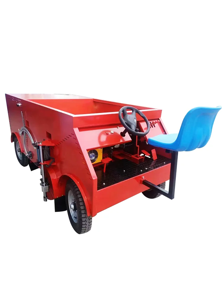 Car-mounted sand-washing and grass-combing machine football field artificial lawn carding car fake turf sand-laying