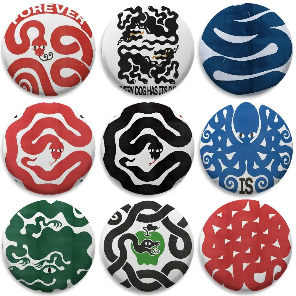 

A-Alexander Khabbazi Abstract Badges Round Exquisite Badge Brooches Creative Pins For Clothes Hat Backpack Gift Accessories