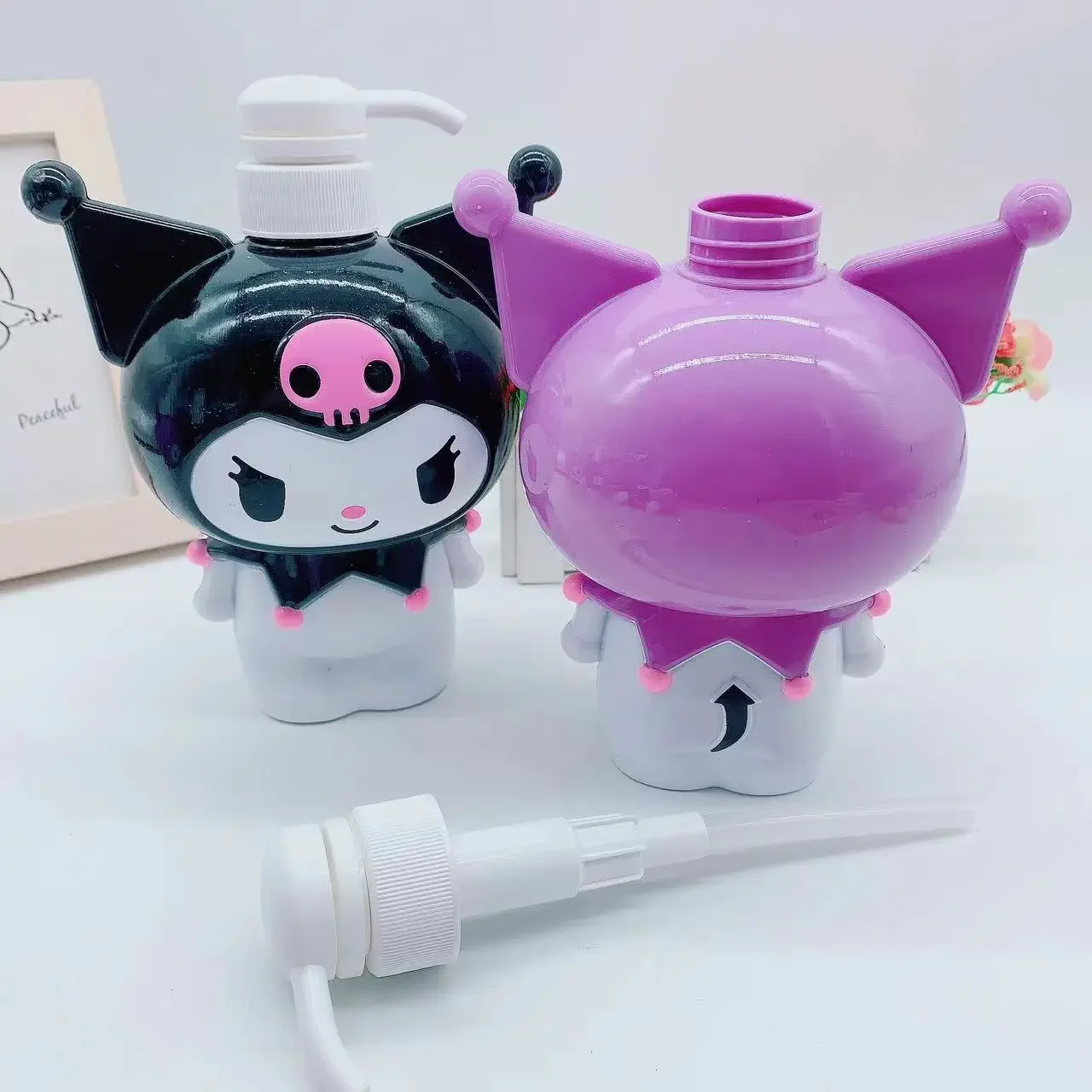New 2Pcs/Set 700ml Sanrio Kuromi Storage Container Empty Press Bottle Hand Sanitizer Refillable Lotion Body Wash Hotel Bathroom