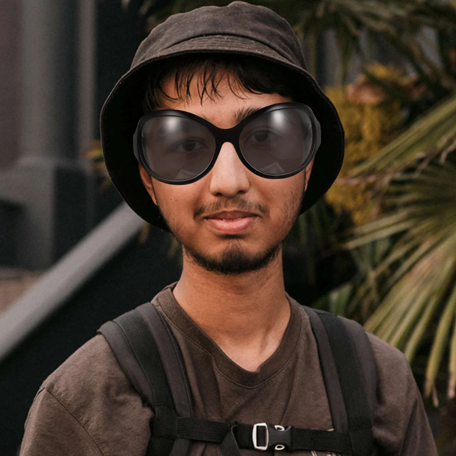 

Trendy Women Sunglasses Fashionable Summer Eyewear Stylish Party Beach Travel Cool Glasses Women Sunglasses Sun Glasses