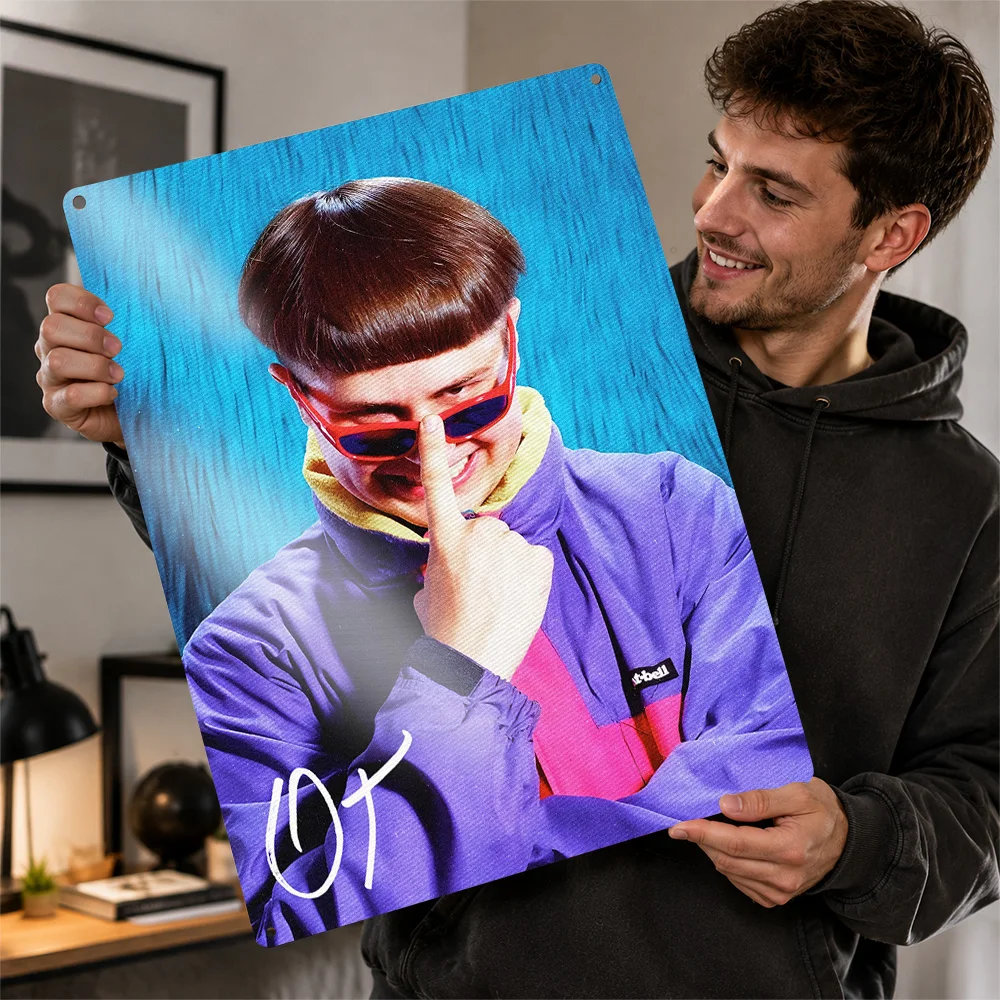 Oliver Tree Split Color Portrait Printed Poster Personalized Aluminum Metal Sign Retro Stage Persona Wall Art For Music Lovers