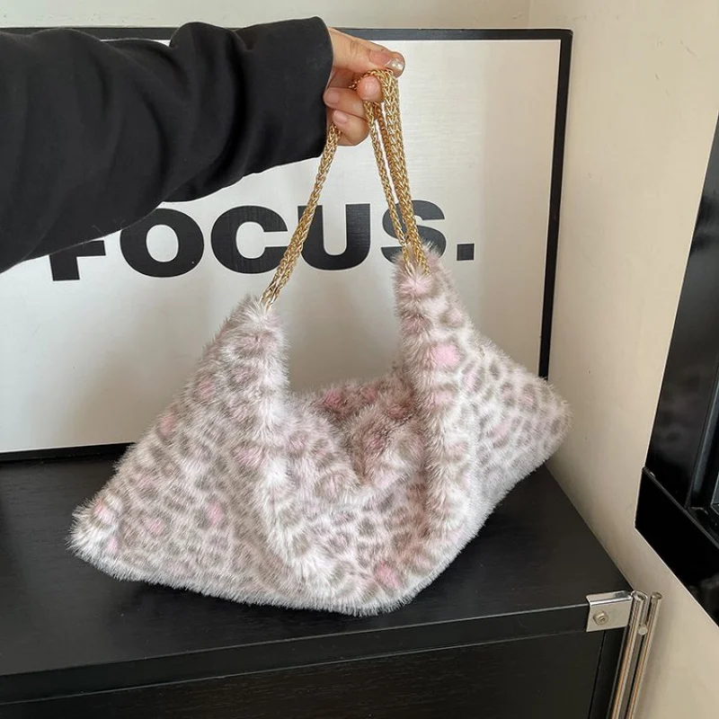 

Fashionable Leather Women's Shoulder Bag High-End Luxury Brand Chic Trendy Design Commuter Vintage Daily Casual Bag​