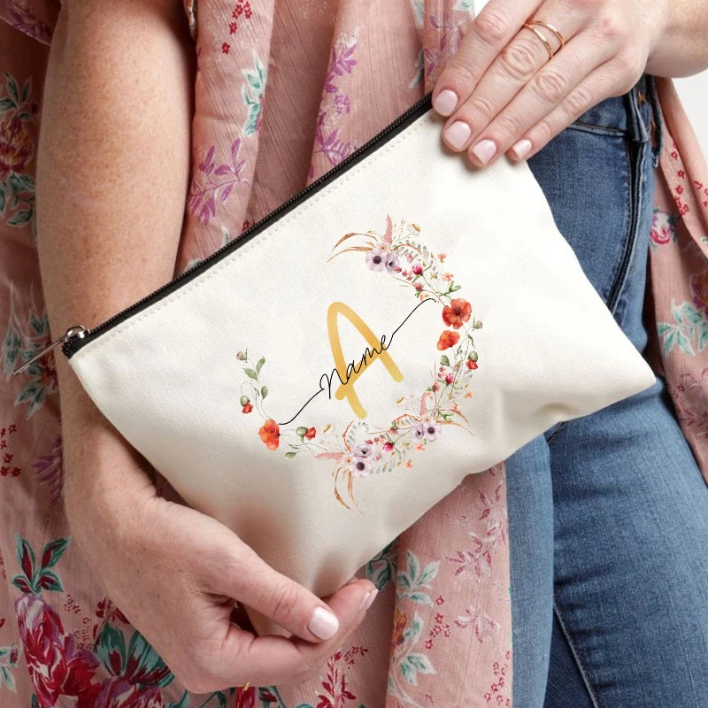 Bolsa de maquillaje personalizada con nombre de la novia, guirnalda de flores, organizador, regalo de despedida de soltera, dama de honor, bolsa de almacenamiento de boda