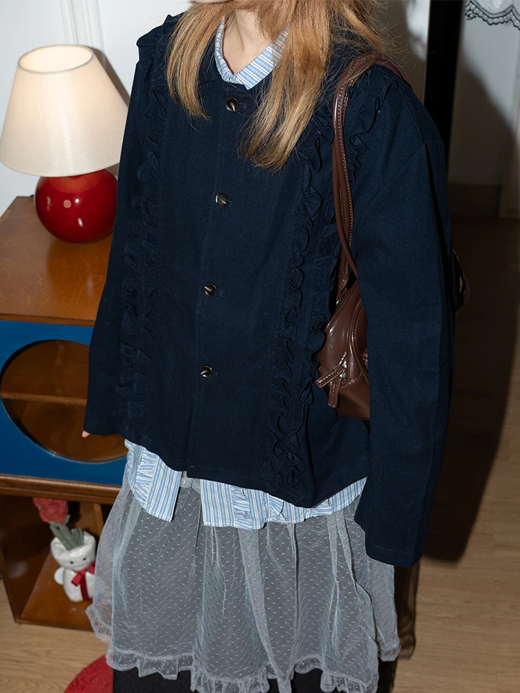 

Thiened Pure Color Wooden Ear Coat Top Japanese Sle Loose Fit Button Detail Polyester Fiber Youth Women's Faion