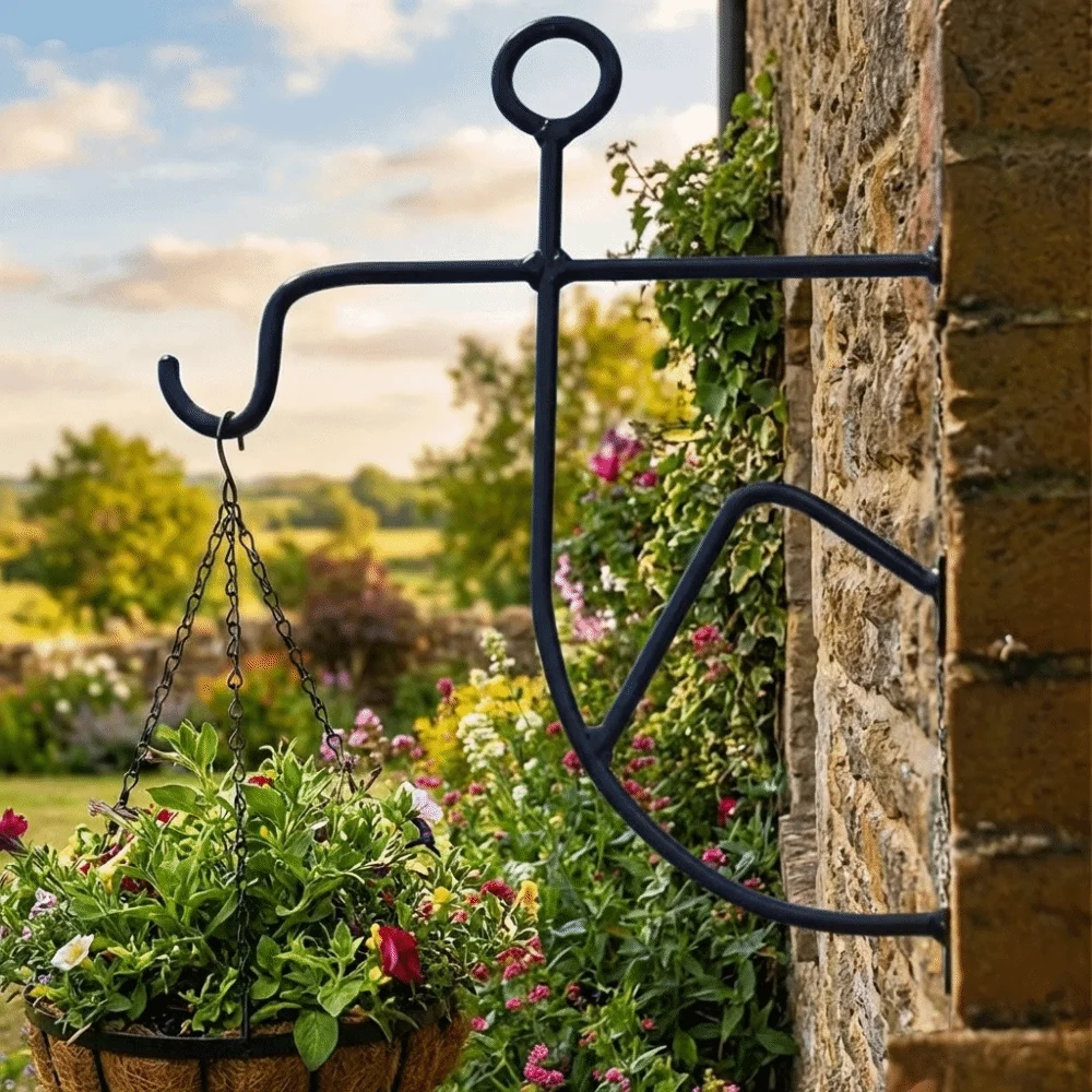 Abstract Shape Wrought Iron Flower Rack Rust-Resistant Decorative Hanging Basket Brackets Clean Lines Hanging Planter Holder