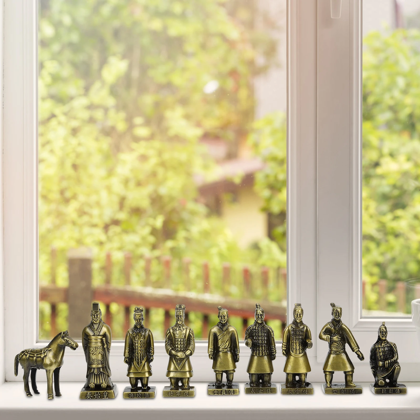 

1 set 1 Set Terracotta Warriors Statue Decor Alloy Emperor Vintage Warriors Statues Tabletop Decor Metal Craft Small Horse