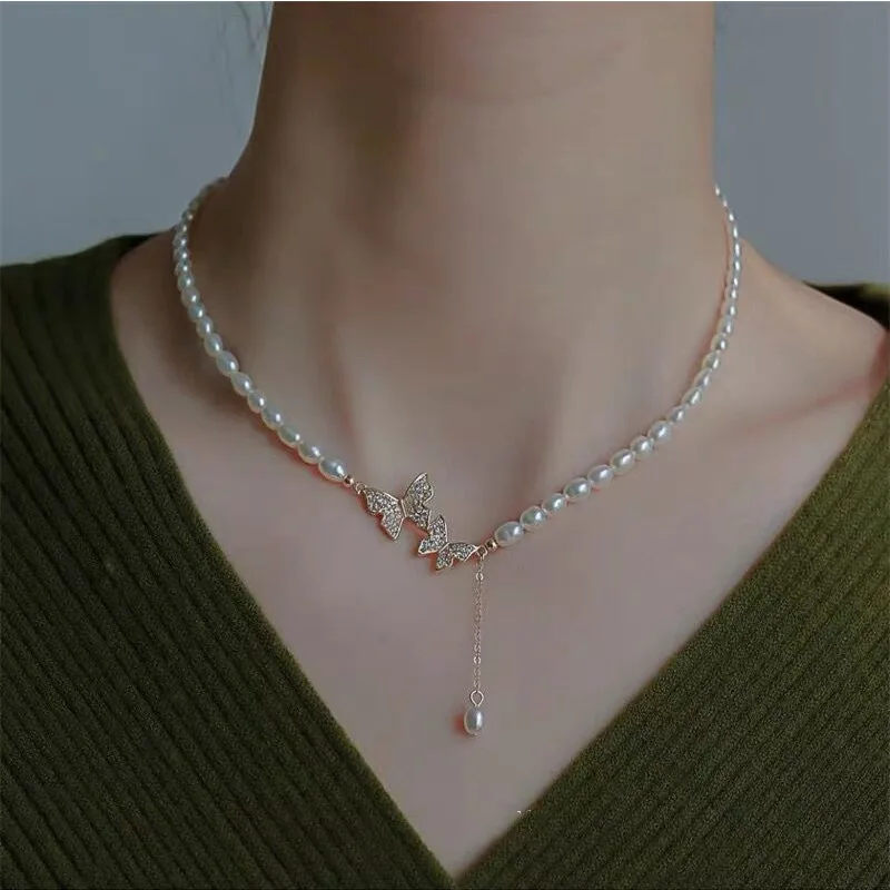 

Женское ожерелье с подвеской в виде жемчужной бабочки в стиле ретро с ощущением роскоши и элегантного темперамента, цепочка на ключицу
