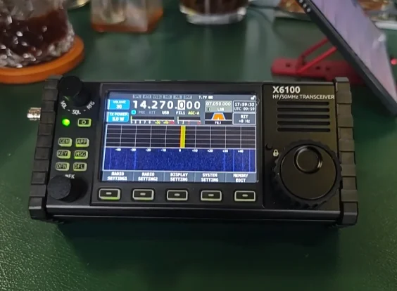 Shortwave radio X6100 portable SDR full mode transceiver built-in antenna HF/50MHz