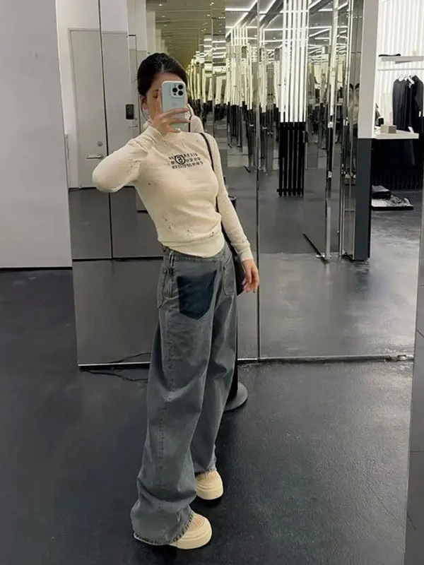 

Spring 2026 High Waist Loose Women's Jeans American Retro Frayed Straight Leg Wide Leg Denim Pants Unique Design Casual Trousers