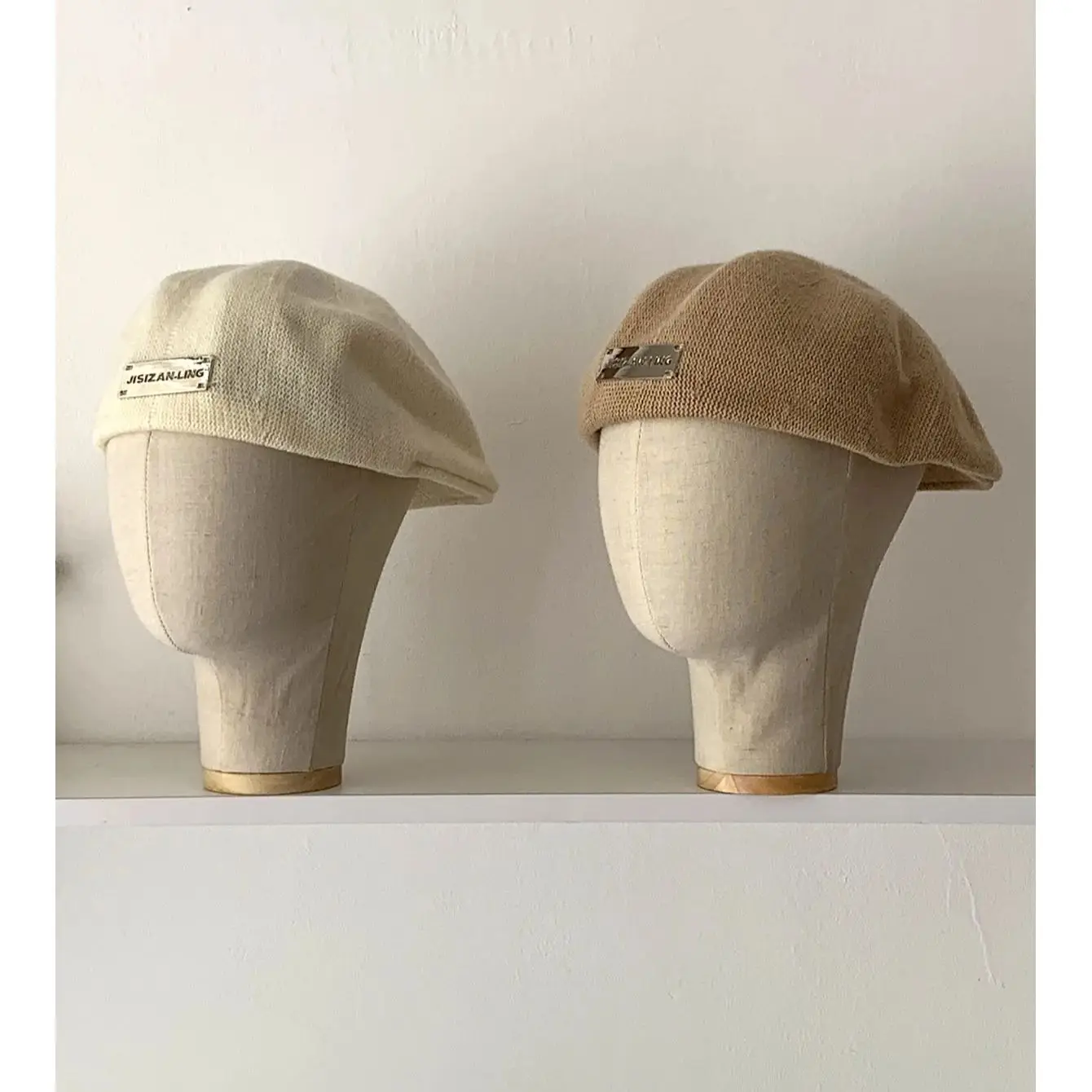 قبعة صوفية يمكنها ارتداء النساء من الأمام والخلف، قبعة عصرية للأمام، قبعة رسام ريترو لمشاهير الإنترنت، قبعة ملابس الشارع