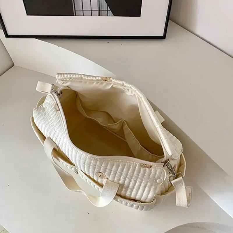 

U13F Printed Baby Diaper Bag with Floral/Animal Embroidery, Fashionable Hand Bag Organiser Case Container for Busy Parents