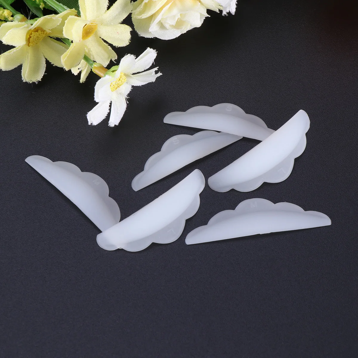 แผ่นซิลิโคนดัดขนตา ที่ดัดขนตาสำหรับต่อขนตาปลอม ชุดอุปกรณ์ต่อขนตาแบบใช้ซ้ำได้ อุปกรณ์เสริมสำหรับแต่งหน้า