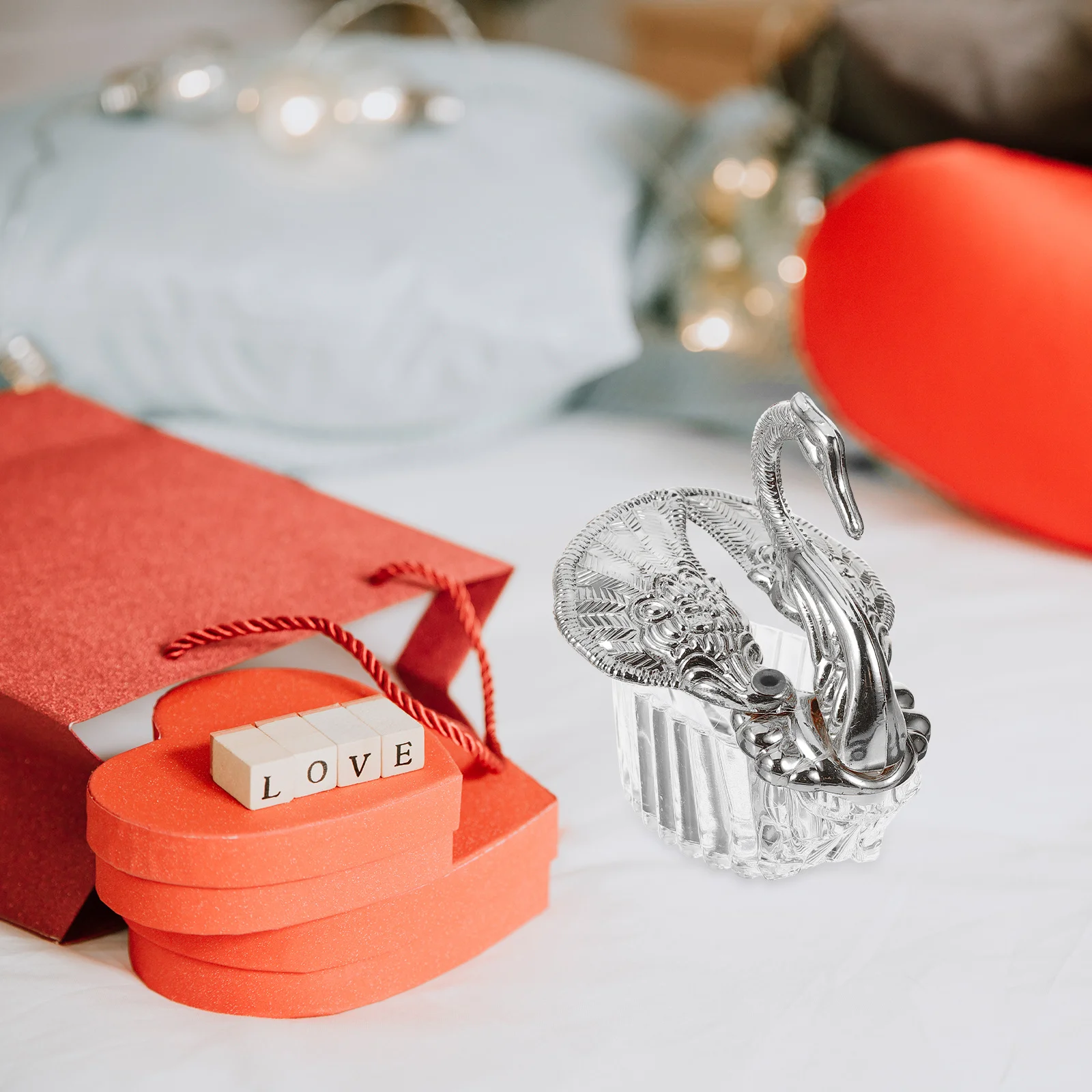 

6Sets Swan Shape Candy Boxes Wedding Favor Creative Acrylic Gift Container Elegant Candy Holder for Birthday Ceremony