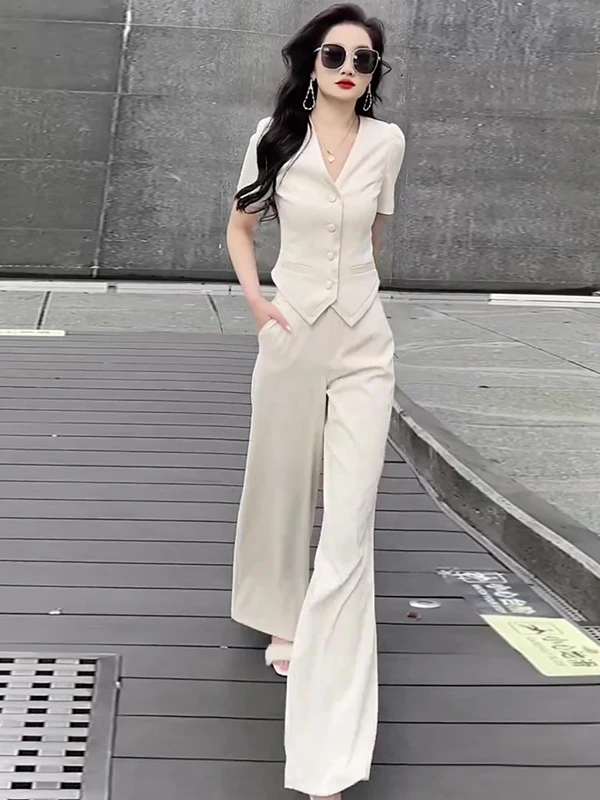 

Fashionable Casual Summer Outfit Women's V-Neck Slim Fit Short Sleeve Top Wide Leg Pants Two-Piece Set Lightweight Elegant